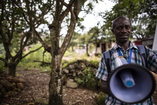 PIH conducts an oral cholera vaccination campaign in the neighborhood of Kaningo.