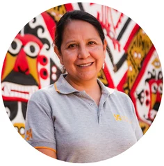 Headshot of Carmen Contreras