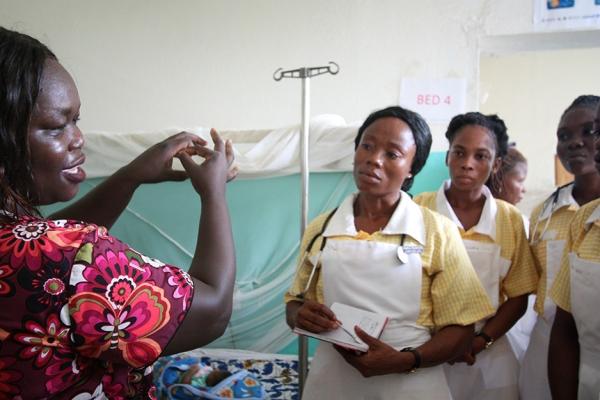 PIH Liberia’s maternal health lead, teaches Tubman University nursing students