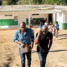 Dr. Lambert on a visit to the Zanmi Lasante-supported Cerca-La-Source Health Center in Haiti in January 2025. Photo by Thierry Bozile / PIH