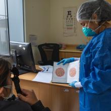 An endTB study participant goes through the control and evaluation process with the clinical team in Peru.