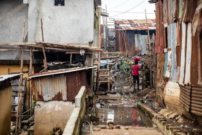 Freetown, A shantytown at the center of the city.