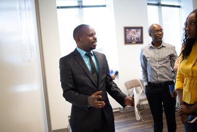 Emmanuel Dushimimana explains his leadership project