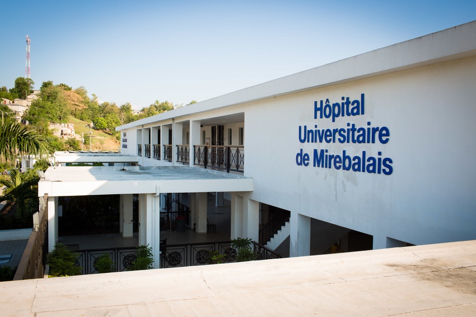Outdoor view of University Hospital in Mirebalais, Haiti